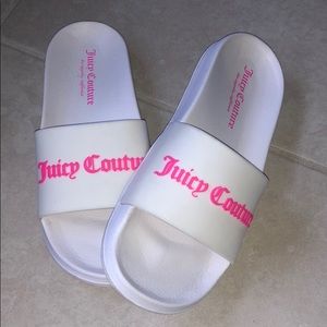 Juicy couture slides !